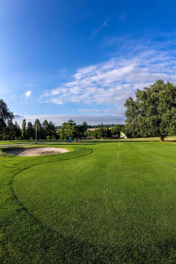 Vacanceole - Le Domaine Du Golf D'Albret Barbaste Exterior foto