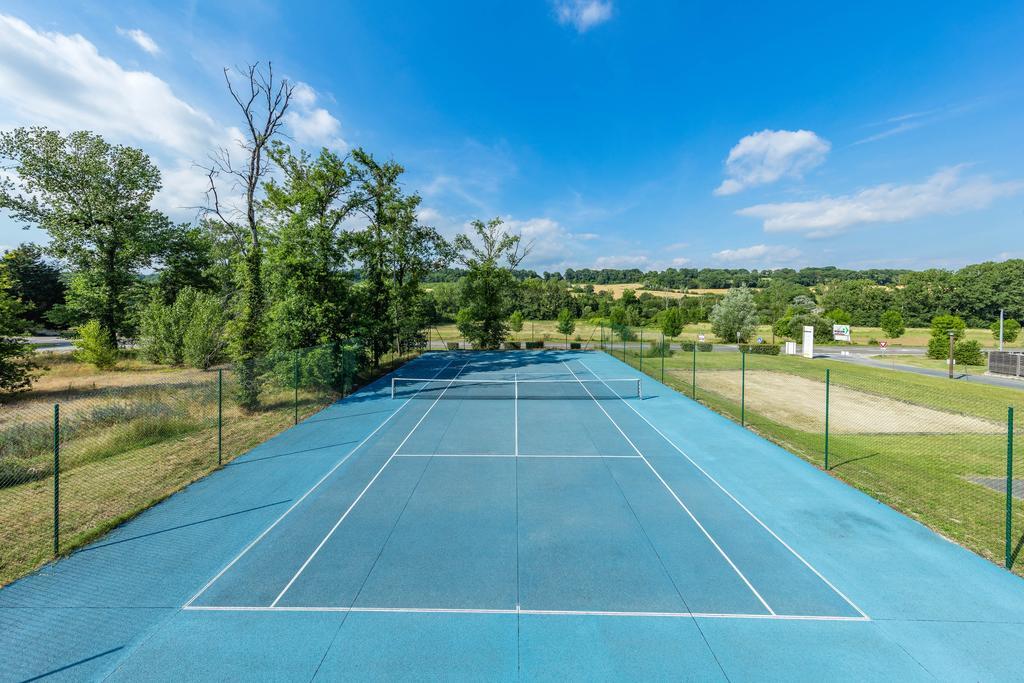 Vacanceole - Le Domaine Du Golf D'Albret Barbaste Exterior foto