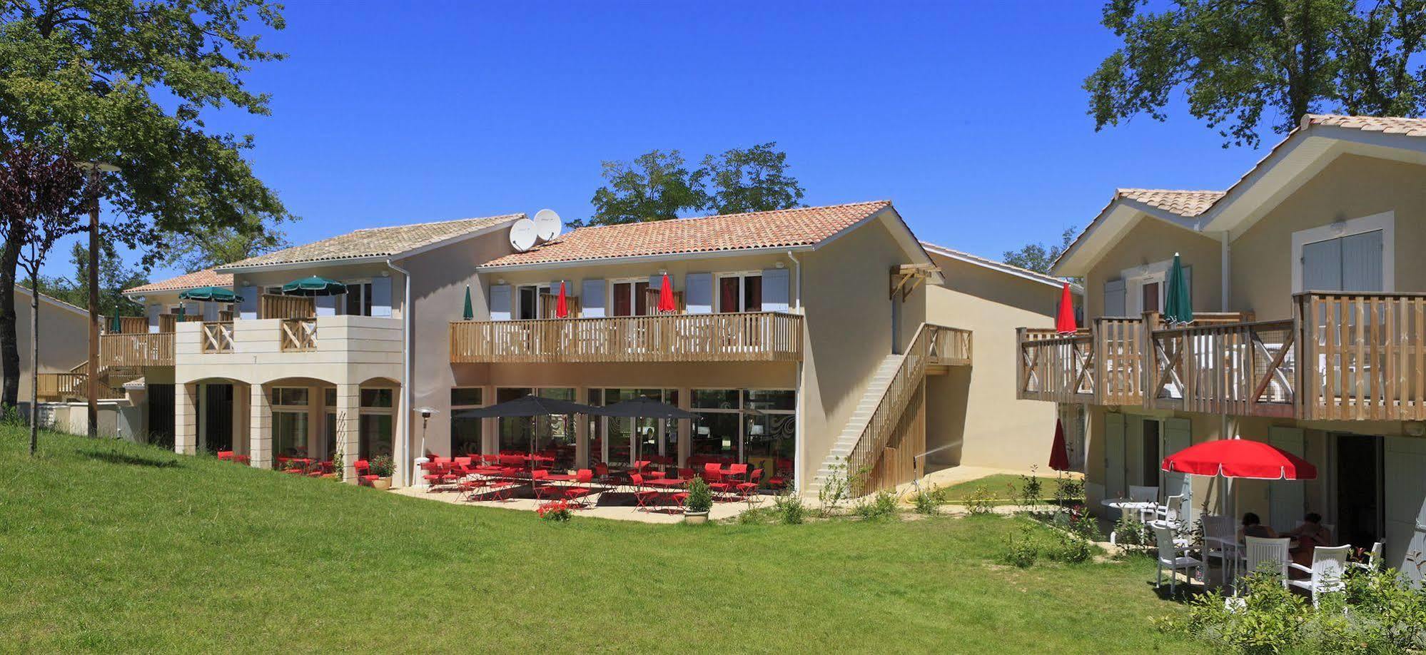 Vacanceole - Le Domaine Du Golf D'Albret Barbaste Exterior foto